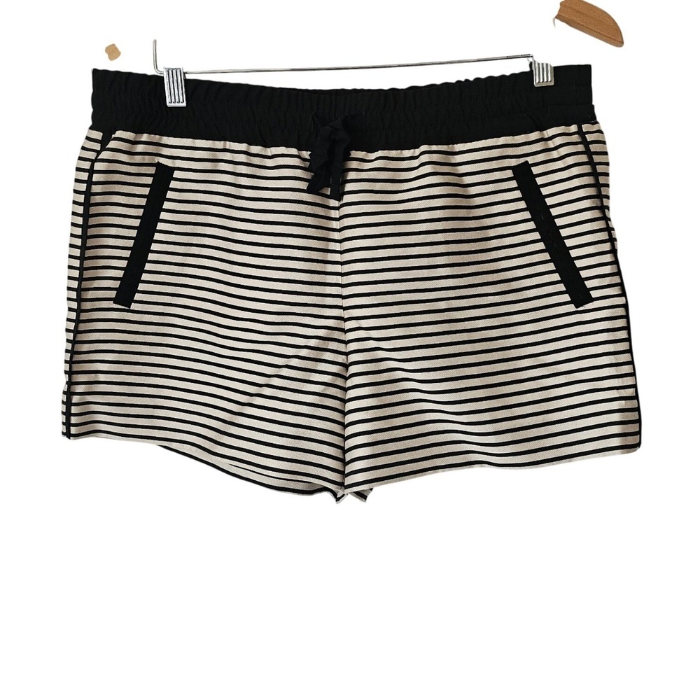 Ann Taylor LOFT Striped Pull On Shorts Black Cream Size 8 NWT